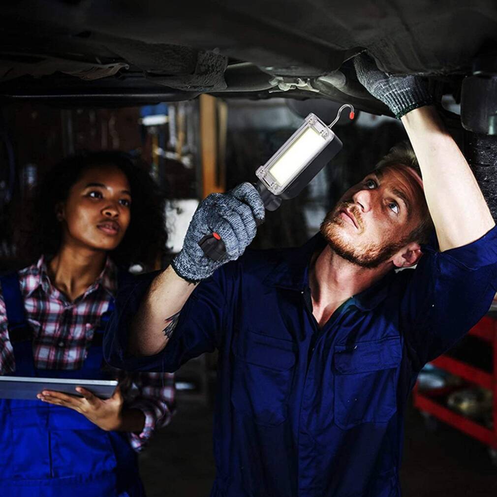 Darbnīcas gaisma, lukturis