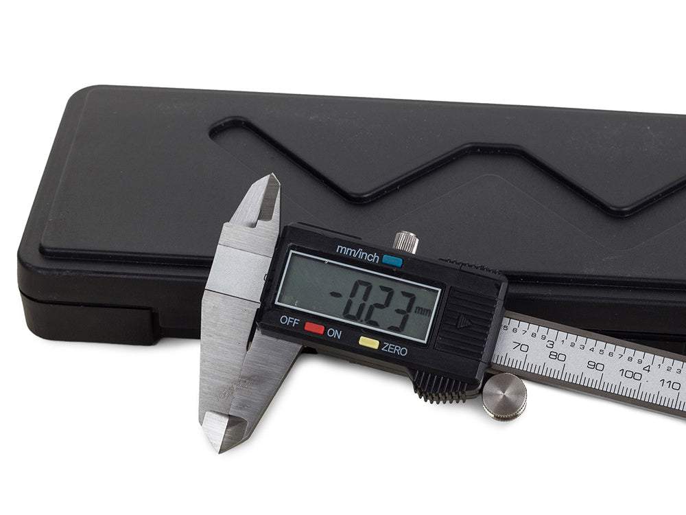 Bīdmērs elektroniskais 0-150 mm digitālais