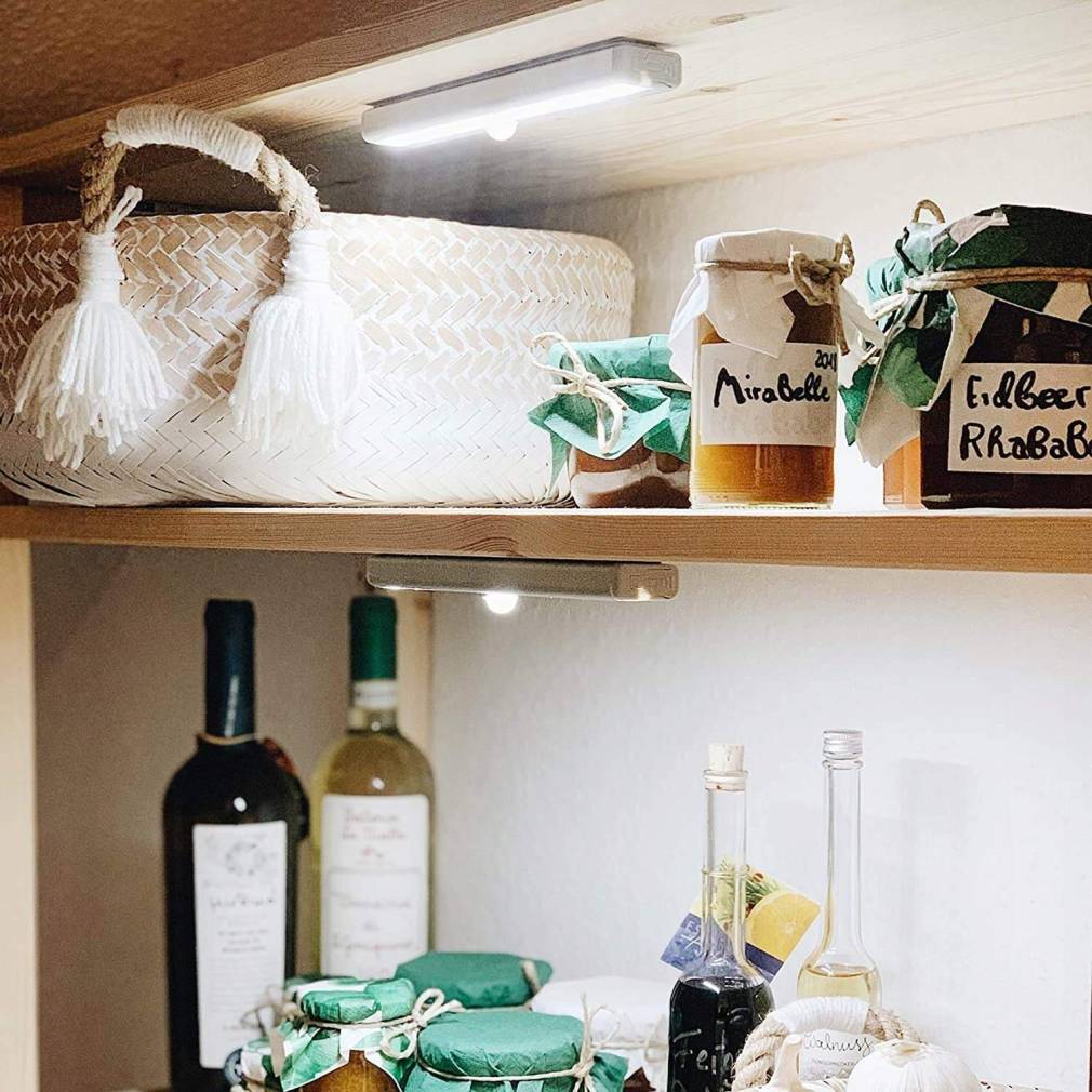 LED lampa ar kustības sensoru