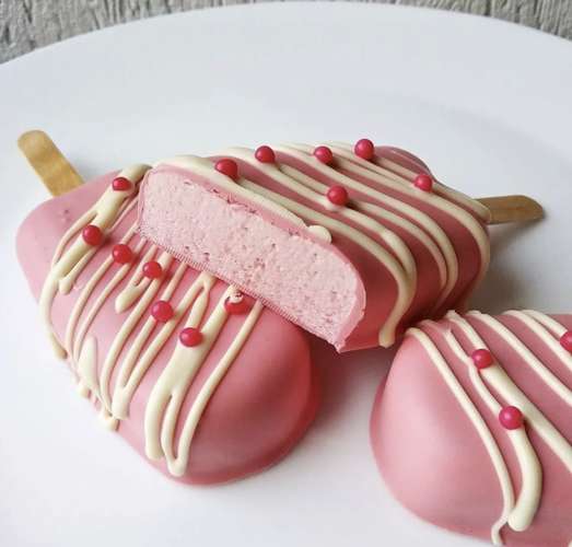 Silikona veidne saldējumam