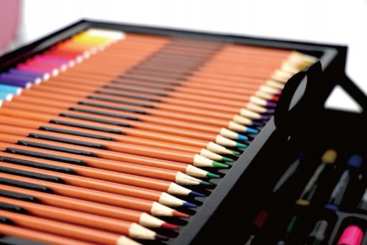 Mākslas komplekts 145gb vienradzis