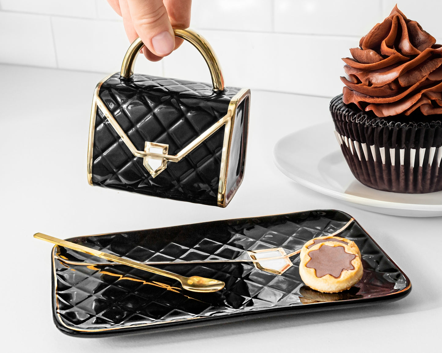 Krūzes komplekts ar karoti un apakštasīti - keramikas somiņa