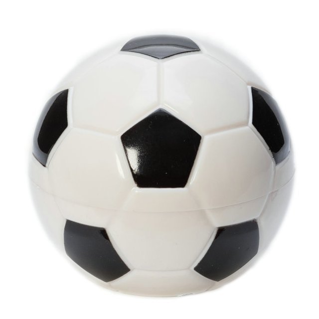 Pudeļu attaisāmais ar magnētu ledusskapim "Futbola Bumba"