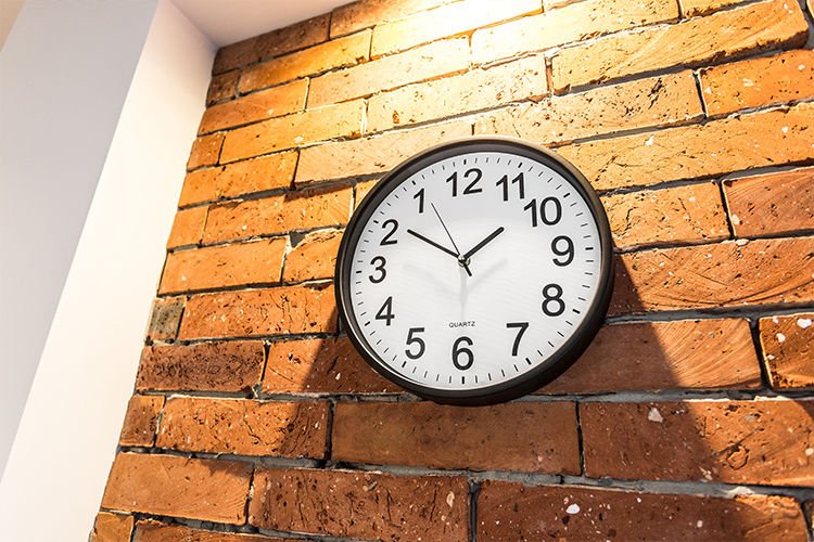 Reversais pulkstenis