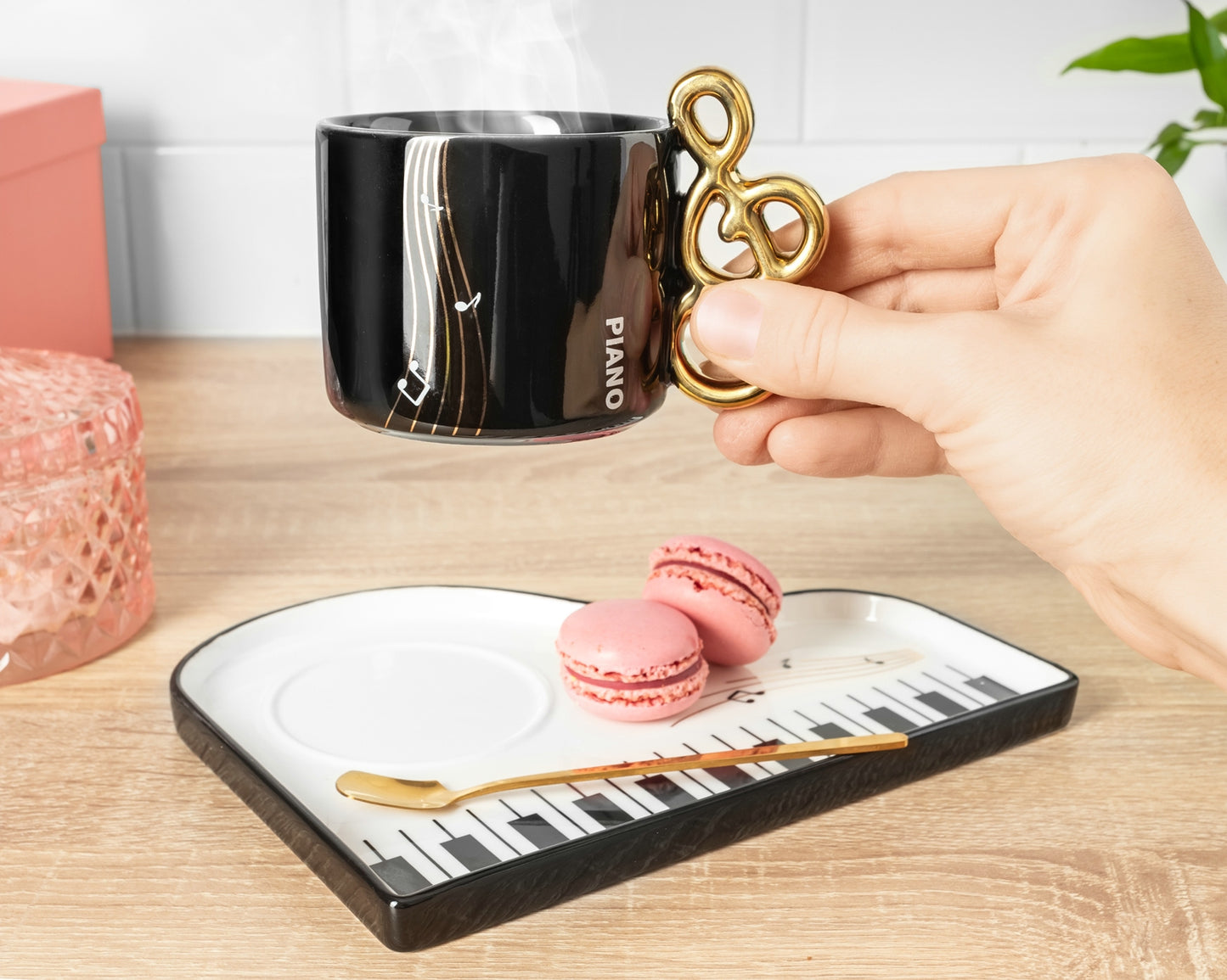 Keramikas kafijas mūzikas komplekts ar karoti un apakštasīti