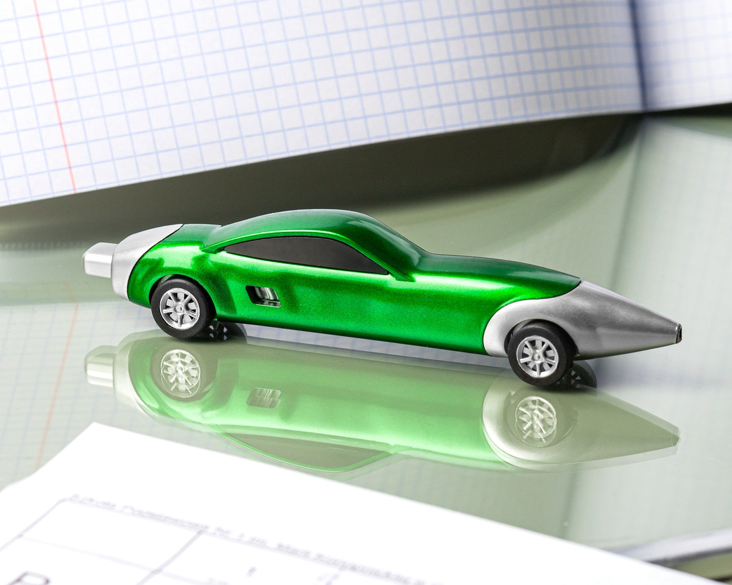 RACER lodīšu pildspalva - ZAĻA