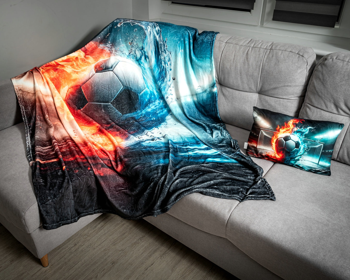 FUTBOLA FANU KOMPLEKTS ar segu un spilvenu