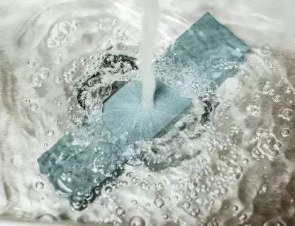 Asināmais nažiem un šķērēm bloks