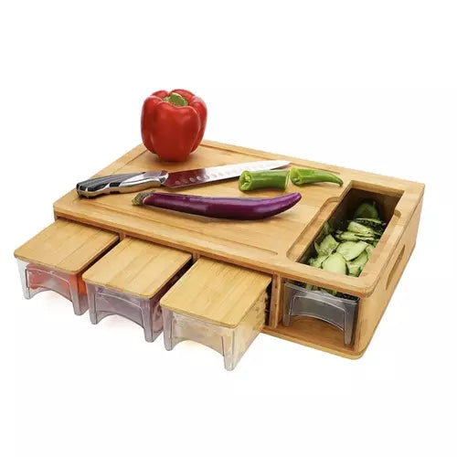 Bambusa griešanas dēlis ar konteineriem un rīvēm