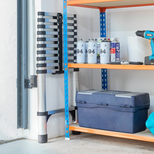 Teleskopiskās kāpnes