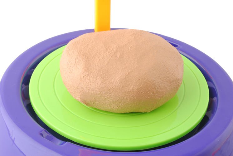 Keramikas ritenis ar piederumiem