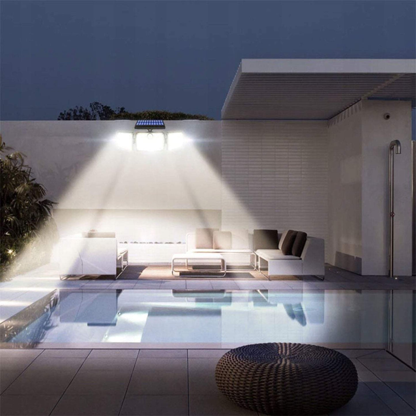 Āra lampa ar saules paneli un tālvadības pulti 108 COB LED, trīs segmenti