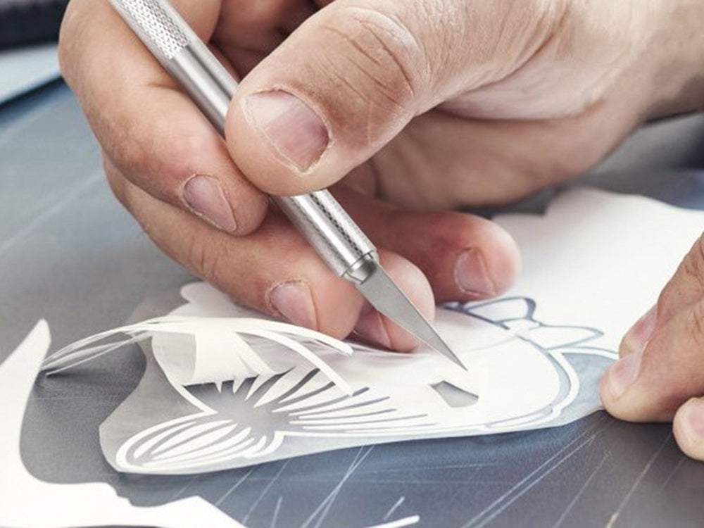 Skalpelis ar 13 uzgaļiem - nazis modelēšanai