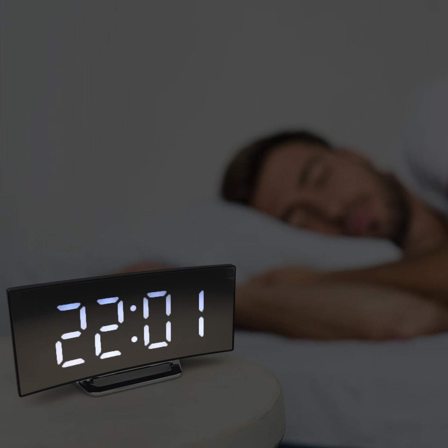 Elektroniskais pulkstenis spogulis