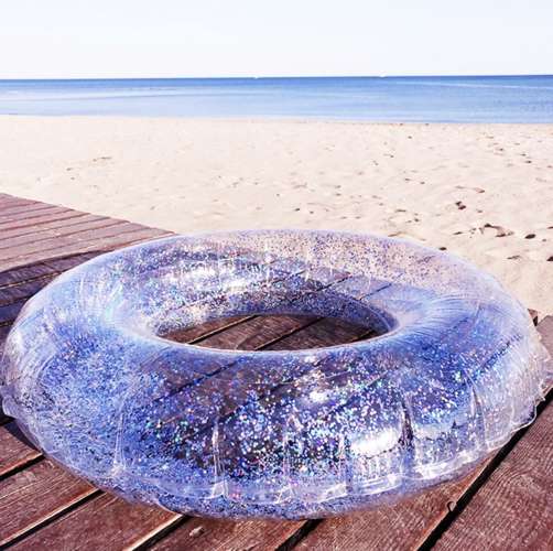 Piepūšamais rinķis ar spīdumiem