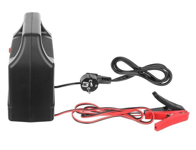 Akumulatora lādētājs 12V