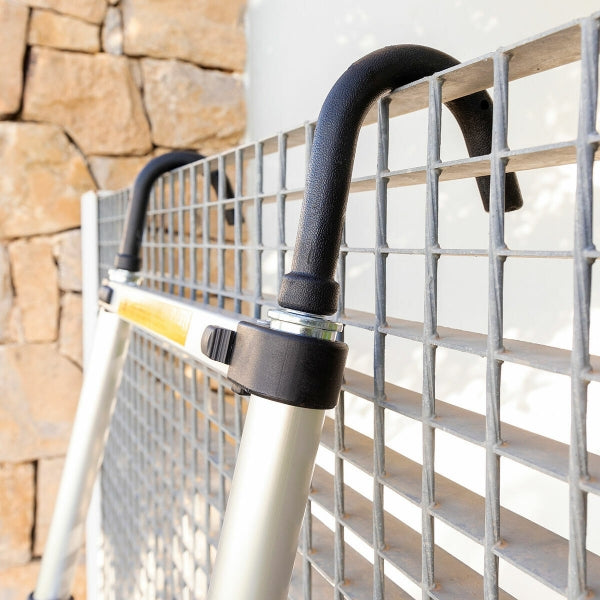 Teleskopiskās kāpnes