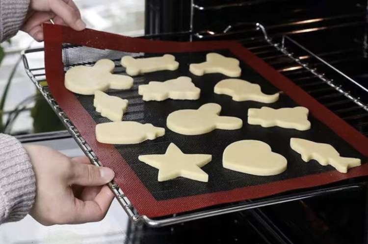 Silikona paklājiņš cepšanai