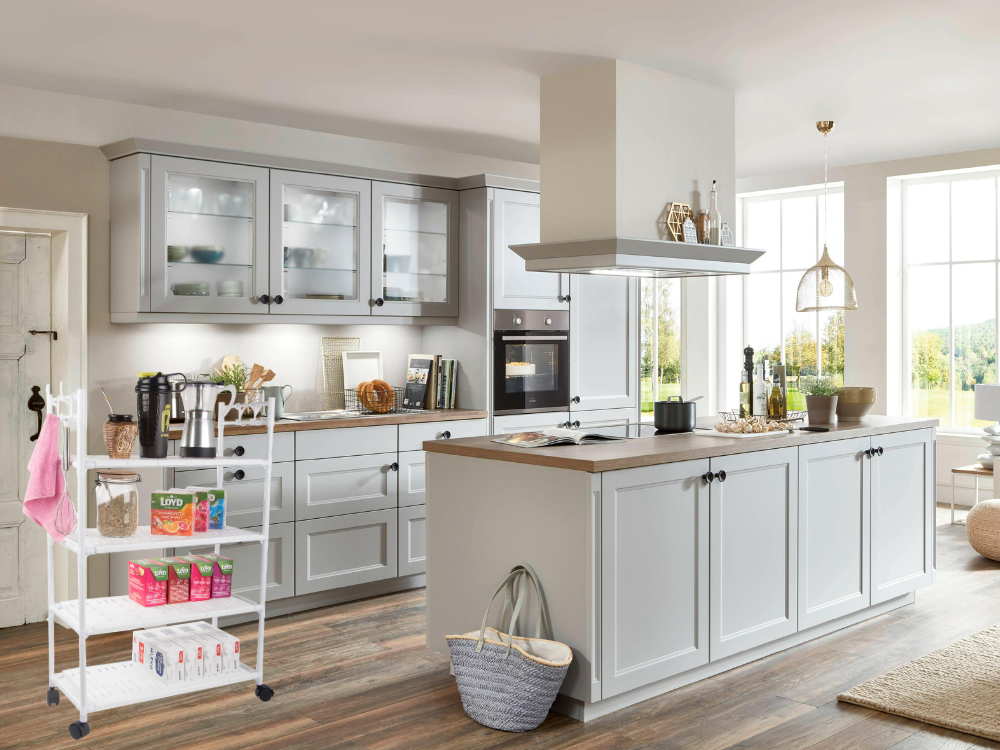 Vannas istabas plaukts, virtuves skapītis, mobilais plauktu bloks uz riteņiem, 4 līmeņu āķi