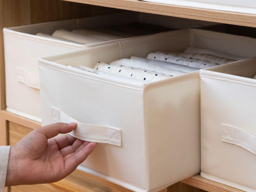 Apģērbu organizators apakšveļa bikses atvilktne skapis zeķes baltas