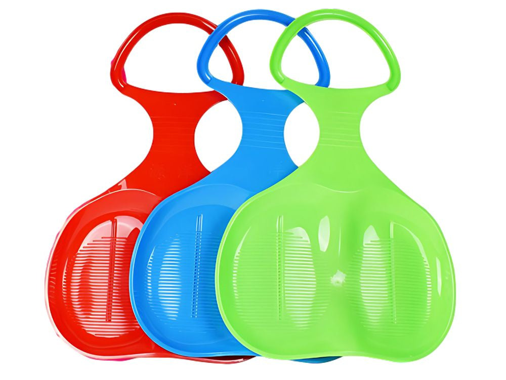 Liels plastmasas ragavu ābolu slidkalniņš sniega slidkalniņš