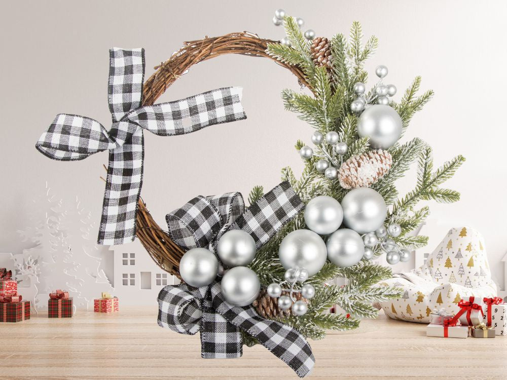 Ziemassvētku rotājumi, vītnes, durvju dekors, sienu dekors, Ziemassvētku rotājumi