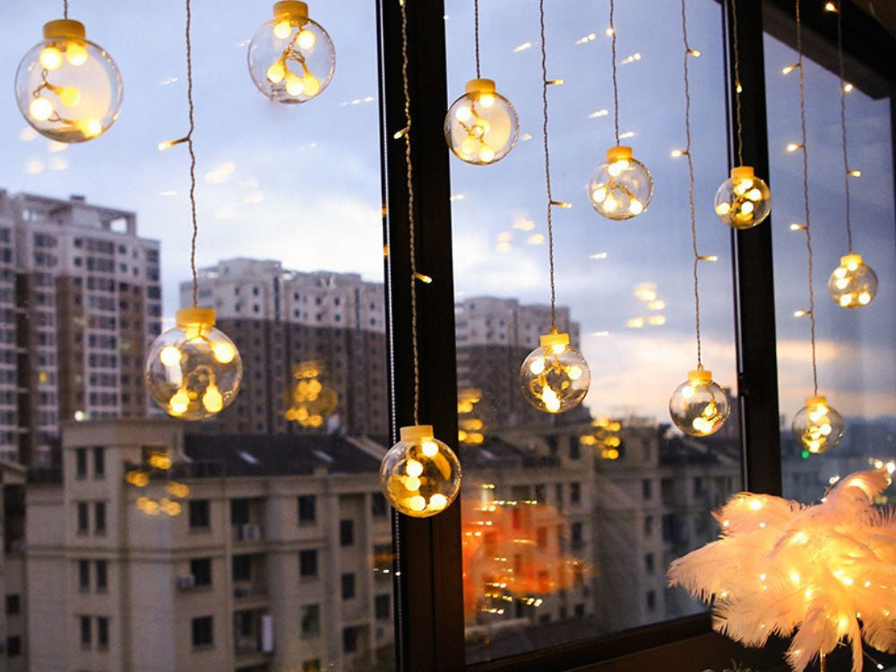 Gaismas aizkars, svētku vītne, bumba, dekorācija, 138 LED, siltas krāsas, IP44