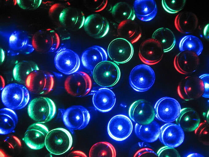 Iekštelpu Ziemassvētku eglītes lampiņas, daudzkrāsainas, 200 LED gaismas, 8 programmas