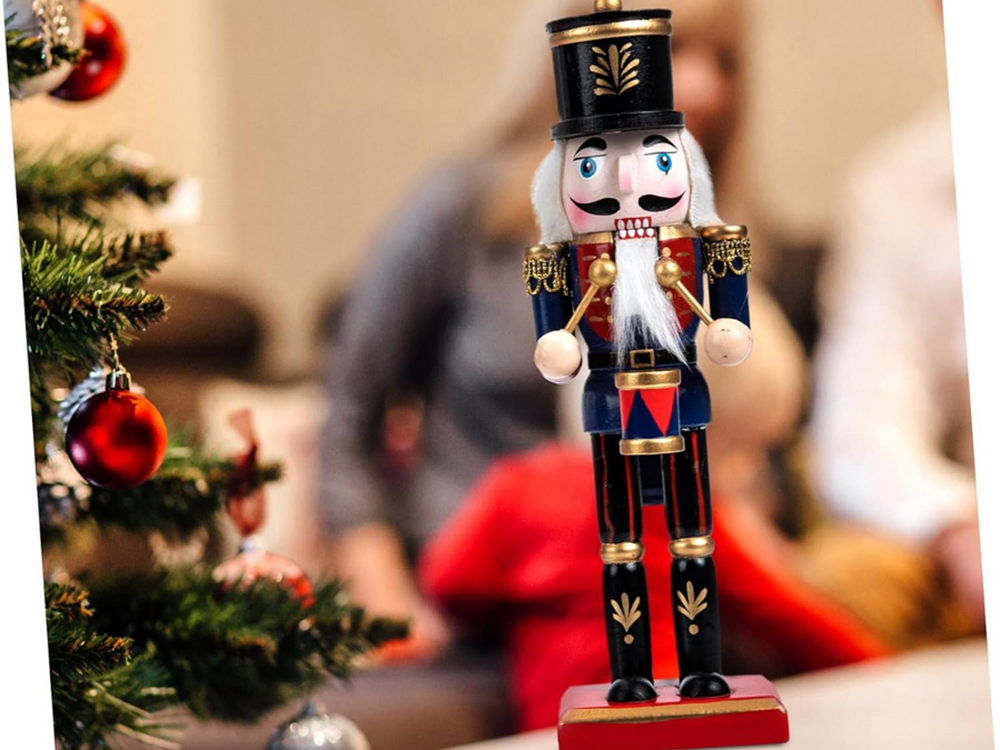 Riekstkodis koka karavīrs dekoratīva Ziemassvētku figūriņa dāvana