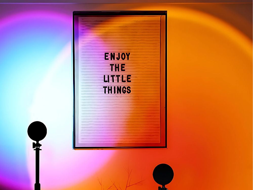 Projektora lampa saulrieta/saulēlēkta imitācija LED RGB USB + tālvadības pults