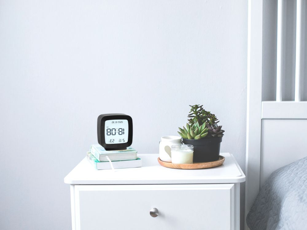 Modinātājs ar datumu un temperatūru, atlikšanas funkciju, LCD mitrums gaisā