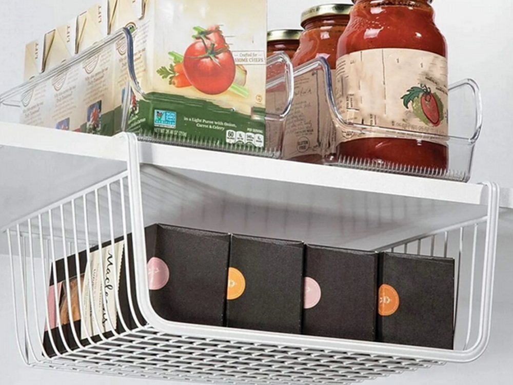 Piekarināms grozs zem plaukta metāla groza organizators virtuves grozs baltā krāsā