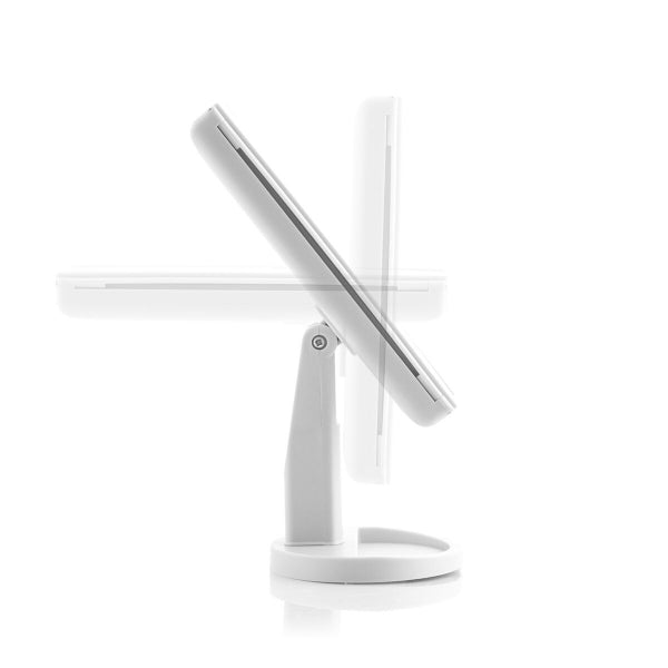 Palielinošais spogulis ar LED apgaismojumu