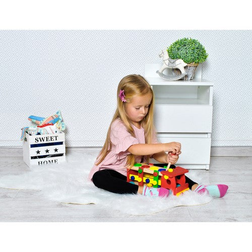 Koka mācību automašīna