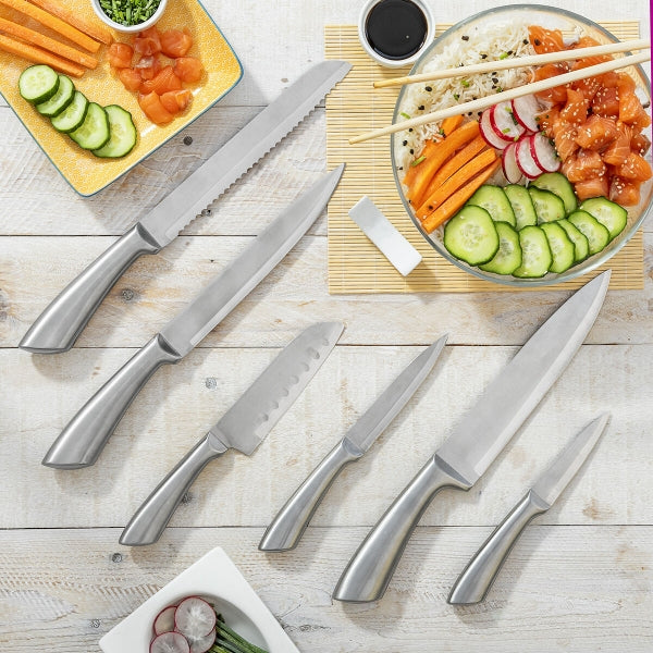 Nažu komplekts ar koka statīvu