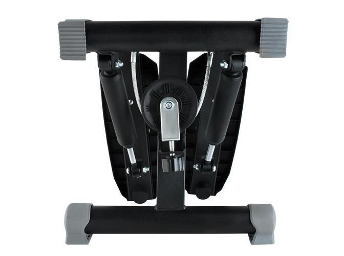 Eliptiskās treniņu trepes ar rokturiem