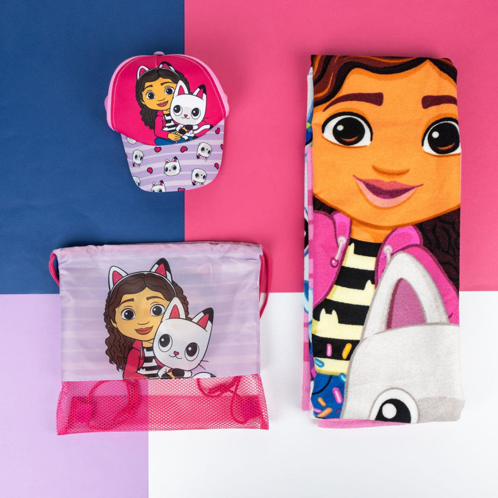 Gabby's Dollhouse Pink dvieļu, sporta somas un beisbola cepures komplekts