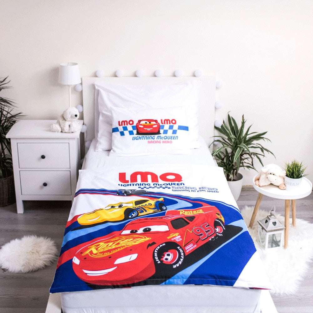 Disney Cars Racing bērnu gultas veļa 100–135 cm, 40–60 cm
