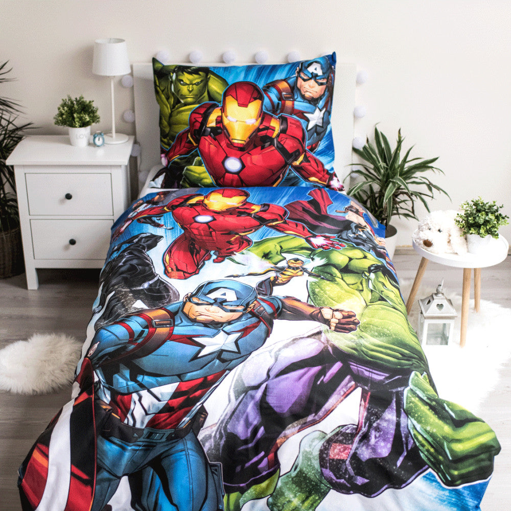 Avengers Brands gultasveļas komplekts 140–200 cm, 70–90 cm