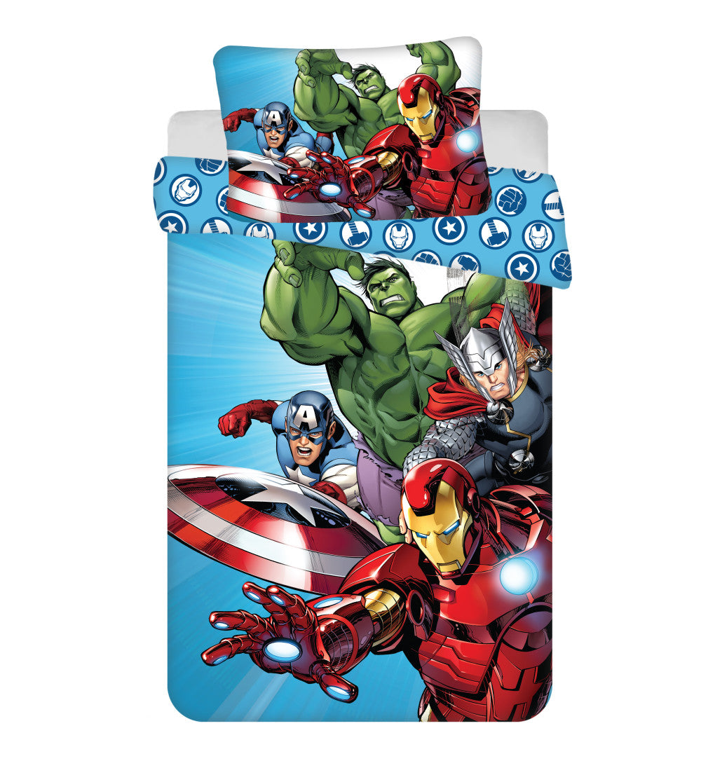 Avengers gaiši zils bērnu gultasveļas komplekts 100√ó135 cm, 40√ó60 cm