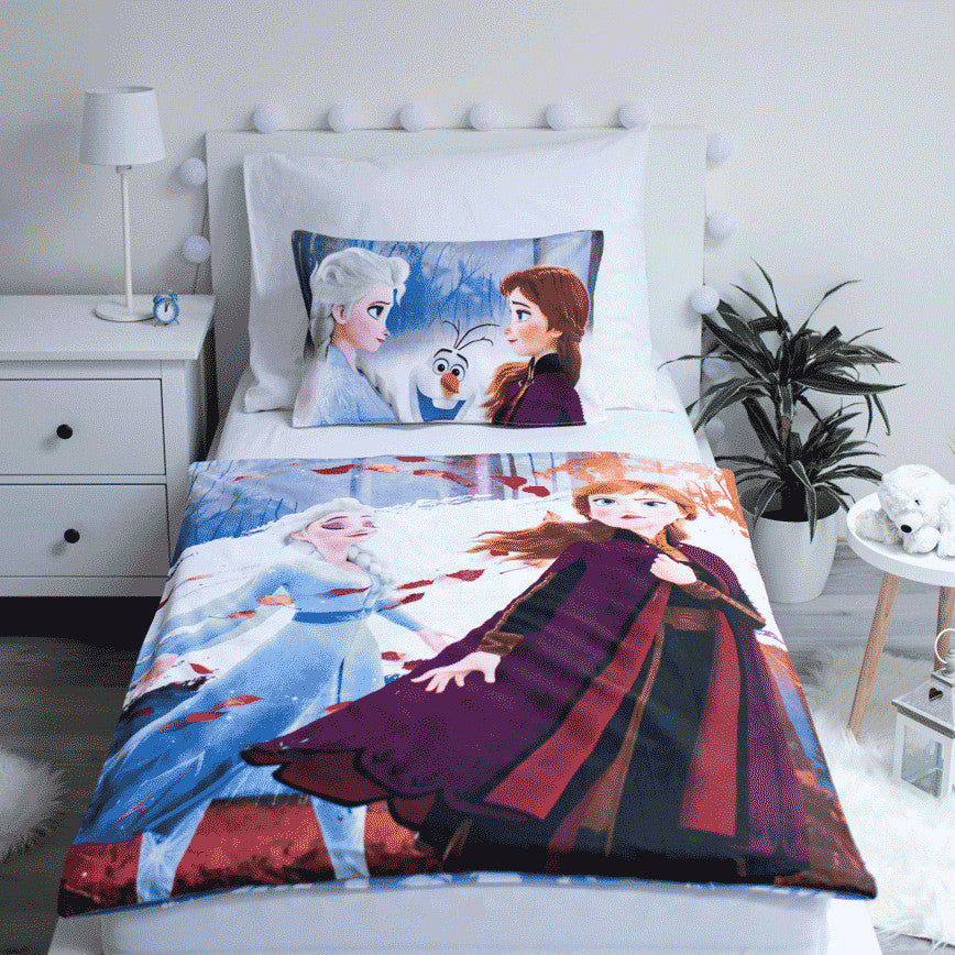 Disney Frozen siltā un vēsā bērnu gultasveļas komplekts 100–135 cm, 40–60 cm