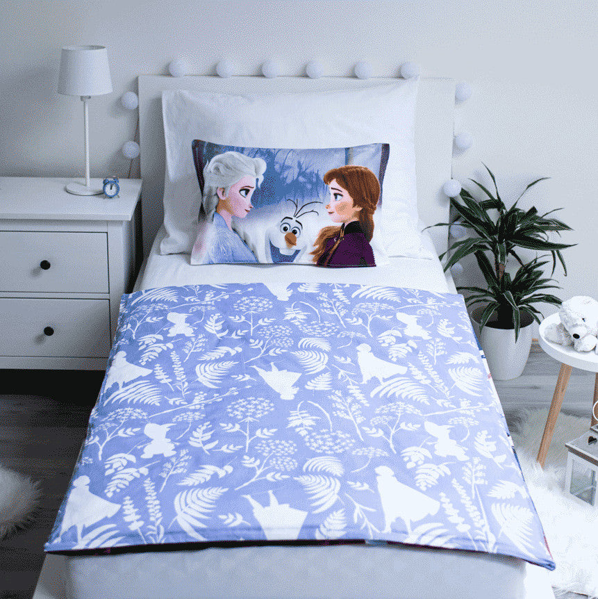 Disney Frozen siltā un vēsā bērnu gultasveļas komplekts 100–135 cm, 40–60 cm