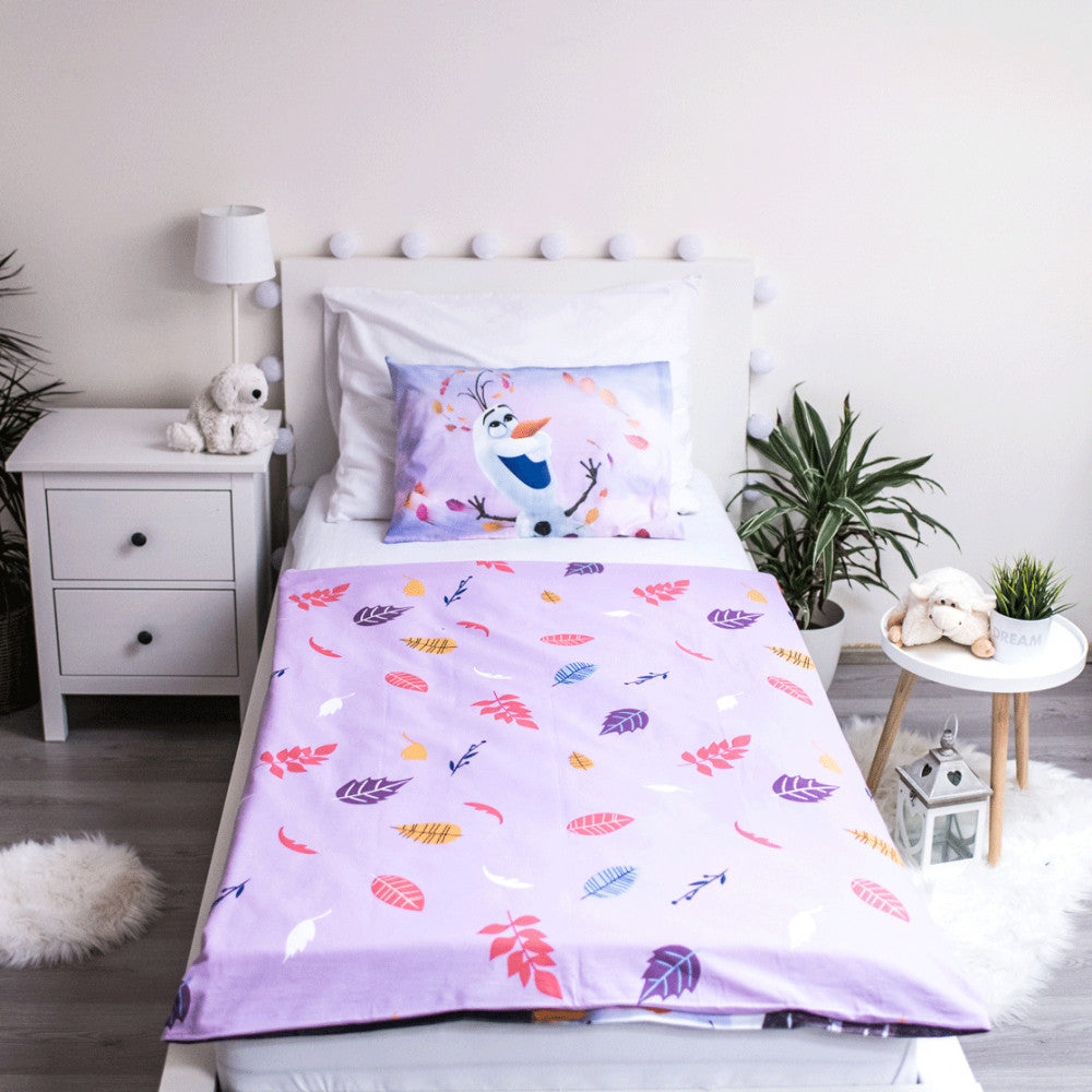 Disney Frozen Purple Cloud bērnu gultasveļas komplekts 100–135 cm, 40–60 cm