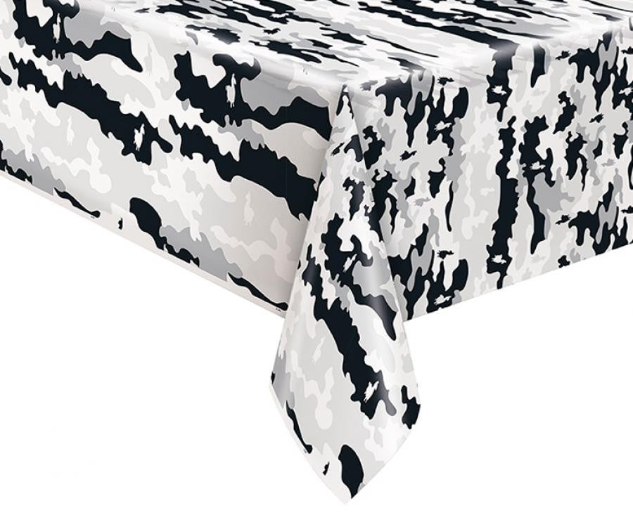 Fortnite melns kamuflāžas plastmasas galdauts 137x213 cm