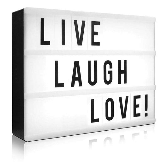 Gaismas dēlis ar LED burtiem